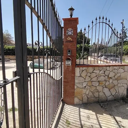 La Casetta Di Camelia Ex La Casetta Del Pescatore Фонтане-Бьянке